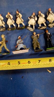 LOT 93 LOT OF OLD METAL FIGURES