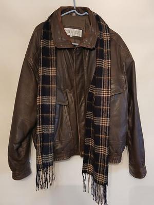 Nice Josua Ross leather Jacket with scarf Size L