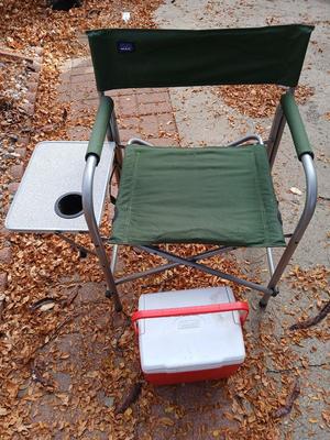 Mac folding chair with side table and a small red cooler