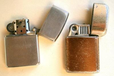 2 Old Lighters,
