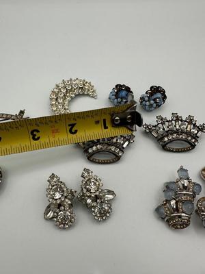 Earrings & Brooches Lot