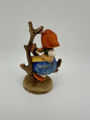 Hummel "Apple Tree Girl," Hummel #141 3/0, TMK #3