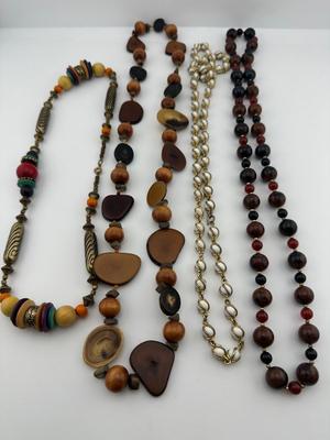 Decorative Necklace Lot