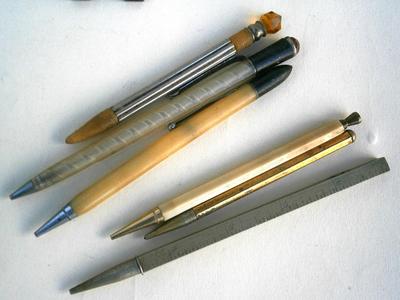 Estate accumulation of old pens and pencils
