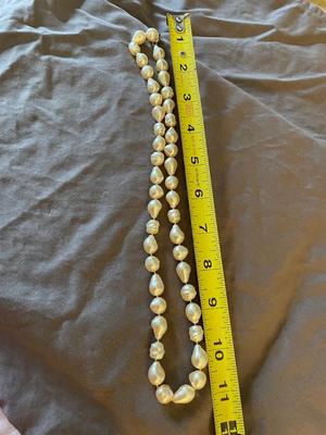 NECKLACE AND CLIP ON EARRINGS