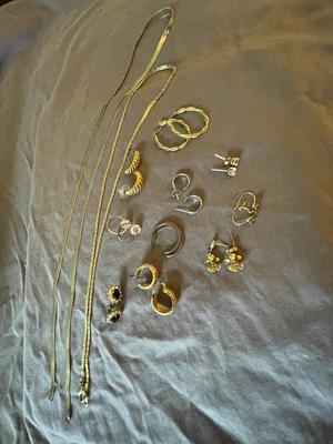 GOLD TONE NECKLACES & PIERCED EARRINGS