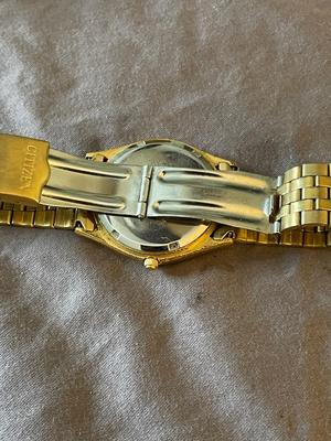 FOUR MEN'S WATCHES FOR PARTS OR REPAIR