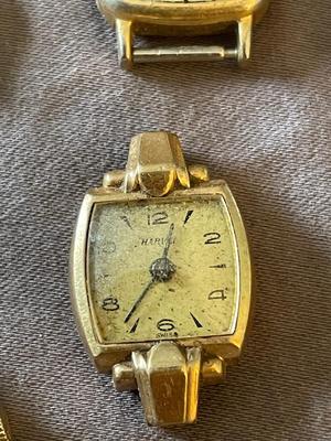 VARIETY OF WOMENS WATCHES FOR PARTS OR REPAIR