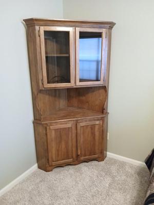 Two-piece corner cabinet