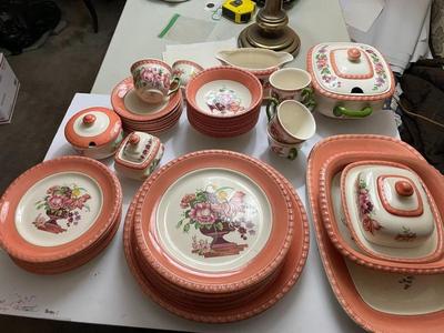 Vintage 45-50-Piece Villeroy & Boch Fiorello Pattern Dinnerware Partial Set w/7 Dinner Plates, Platter, Chop Plate Etc.