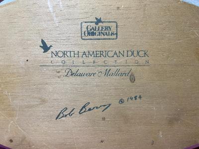 North American Gallery Original Duck Collection Bob Berry 1984 Delaware Mallard Decoy 14" Long in Good Preowned Condition.