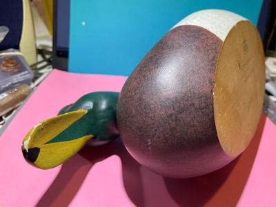 North American Gallery Original Duck Collection Bob Berry 1984 Delaware Mallard Decoy 14" Long in Good Preowned Condition.