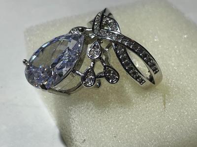 Ladies Huge New Never Worn Silver-tone Fashion Ring Size-7.25 w/Crystal Stones as Pictured.