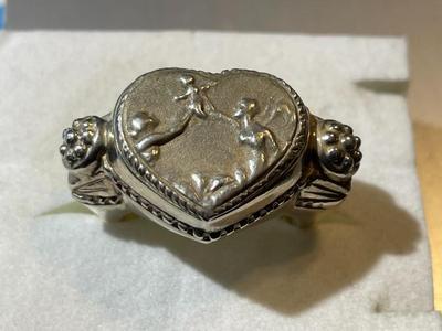 Vintage Tagliamonte Sterling Silver Designer Cupid Ring Size-9 in Good Preowned Condition.