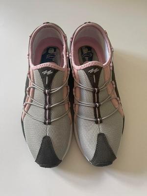 Brand New Ladies Dr Scholl's Sneakers Size 6