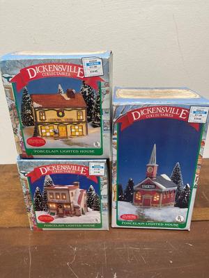 3 Dickensville Lighted Christmas Village Houses