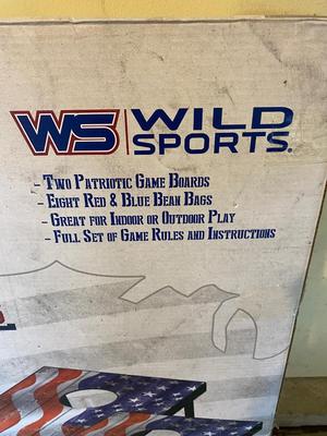 NIB PATRIOTIC CORN HOLE/TOSS A SACK GAME