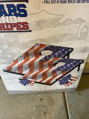 NIB PATRIOTIC CORN HOLE/TOSS A SACK GAME
