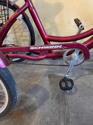 NEW 26” SCHWINN MERIDIAN ADULT TRICYCLE
