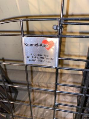 ANIMAL KENNEL WITH OUTSIDE AREA GATE