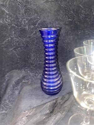 GORGEOUS RED GLASS, CHAMPAGNE GLASSES, & VINTAGE BLUE WATER BOTTLE AND VASE