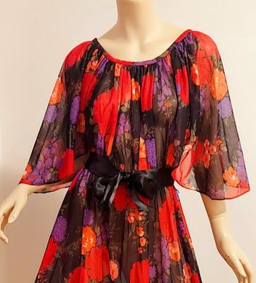 Vtg 1960s-70s Solo San Francisco Maxi Fluid