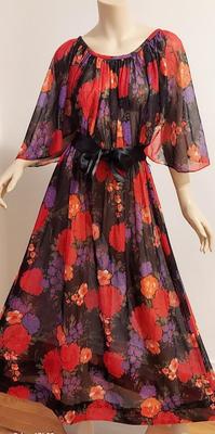 Vtg 1960s-70s Solo San Francisco Maxi Fluid