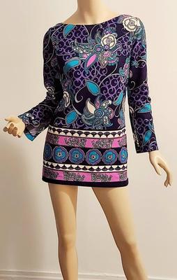 Vtg 60s Timeles Mini Blue/ Purple Hues side slitss