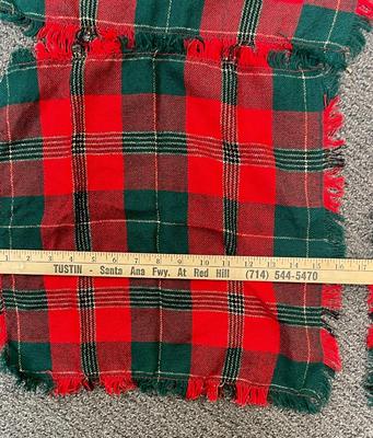 For vintage Christmas plaid, placemats or napkins
