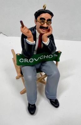 Carlton vintage Christmas ornament