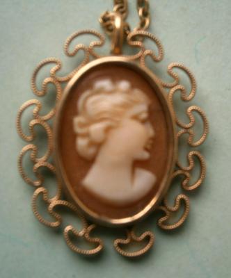 Vintage Cameo Necklace