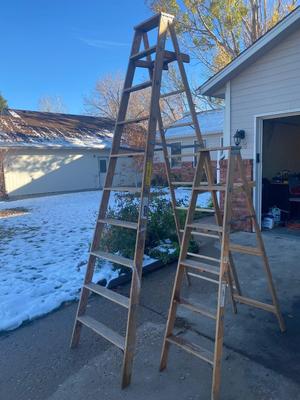 10’ & 6’ SEARS WOODEN TYPE 1 LADDERS