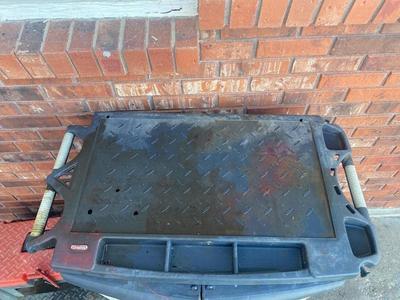 KETER GARAGE STORAGE CABINET AND STEP STOOL/TOOL BOX
