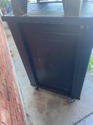 KETER GARAGE STORAGE CABINET AND STEP STOOL/TOOL BOX