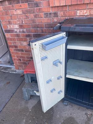 KETER GARAGE STORAGE CABINET AND STEP STOOL/TOOL BOX