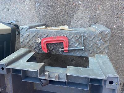 KETER GARAGE STORAGE CABINET AND STEP STOOL/TOOL BOX