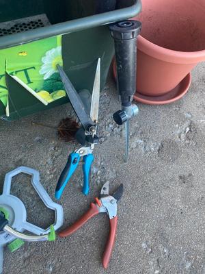 NEAT LITTLE GARDEN KIT PLANTER BOX WITH COVER, PLANTERS, YARD HAND TOOLS, SPRINKLER AND MORE!