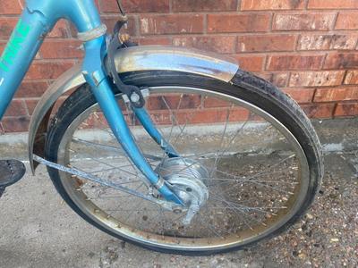 WORKSMAN ADULT SIZE TRICYCLE WITH EXTRAS
