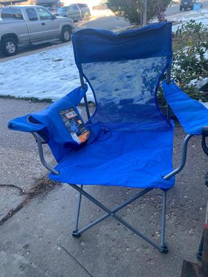 OUTDOOR CHAIRS AND FISHING ITEMS
