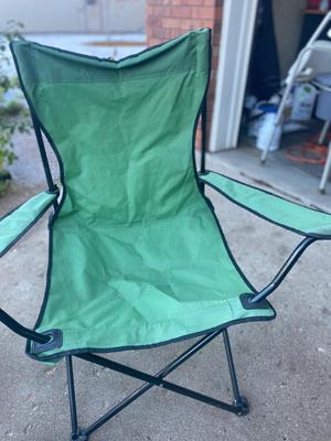 OUTDOOR CHAIRS AND FISHING ITEMS
