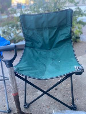 OUTDOOR CHAIRS AND FISHING ITEMS