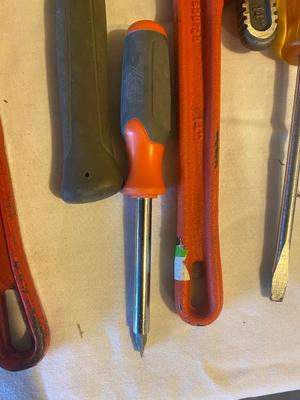 HANDY TOOLS FOR THE PLUMBER IN YOU!