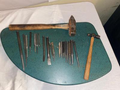 VARIETY OF PUNCHES WITH HAMMERS