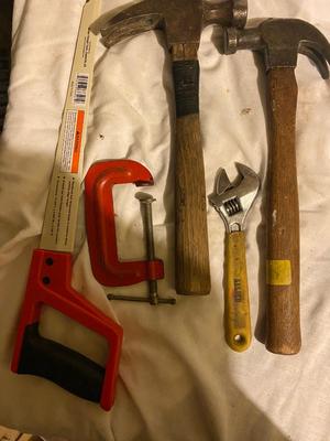 AN ASSORTMENT OF HAND TOOLS