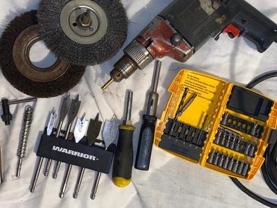 CORDED ELECTRIC DRILL, DIFFERENT BITS & WIRE WHEELS