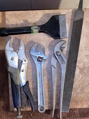 HAND TOOLS