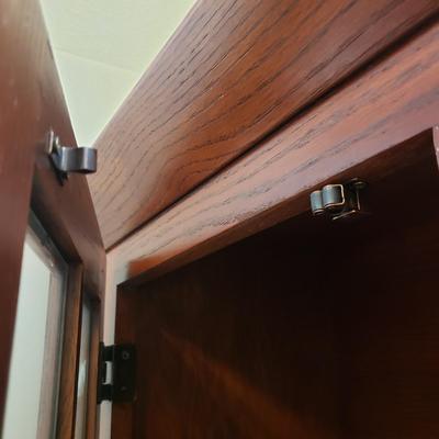 Mission Style Two Piece Hutch (LR-KD)