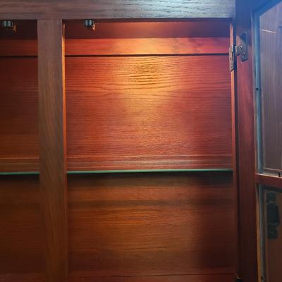 Mission Style Two Piece Hutch (LR-KD)