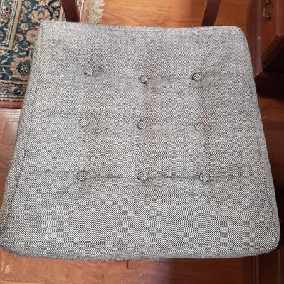 Wooden Desk W/ Vintage Desk Chair (LR-KD)