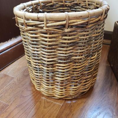 Nine Woven Storage Baskets (LR-KD)